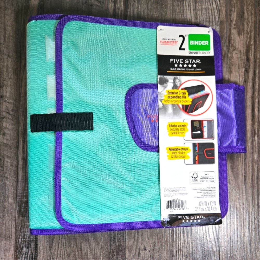 Five Star 2' binder baby blue with purple